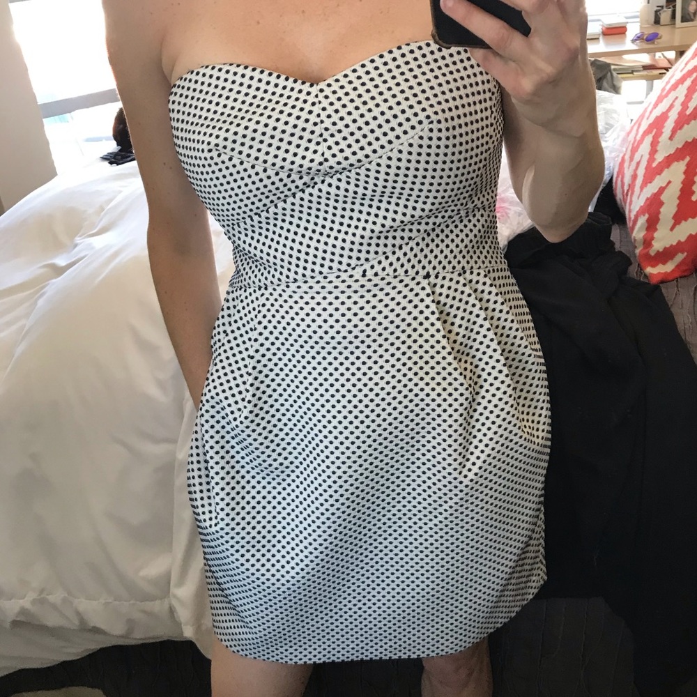 Club Monaco blue & white strapless dress & pockets